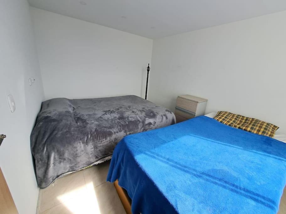 Moderno Cerca Del Aeropuerto Appartement Bogotá
